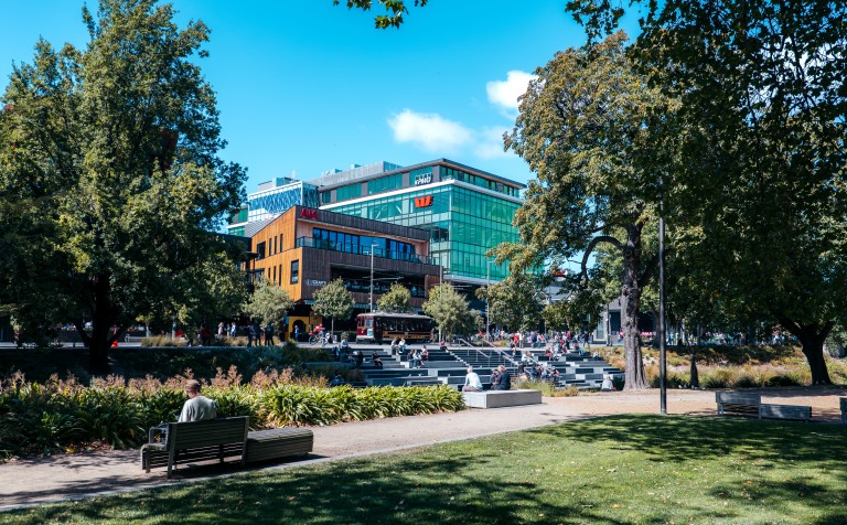 458637 lunch hour at oxford terrace