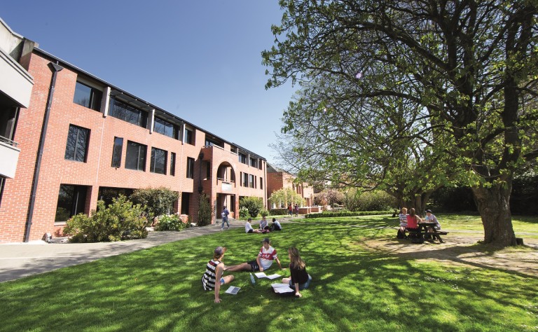 LINCOLN UNIVERSITY 2017 525